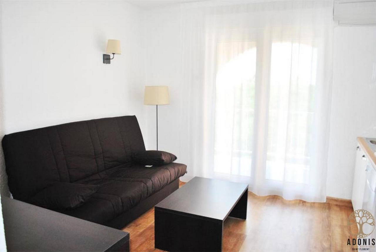 Adonis Saint Florent Exterior foto