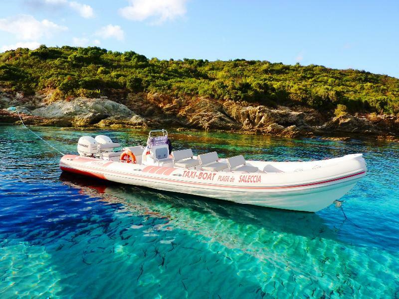 Adonis Saint Florent Exterior foto